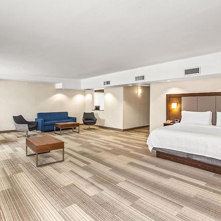 Holiday Inn Express & Suites Tacoma By Ihg Exteriör bild
